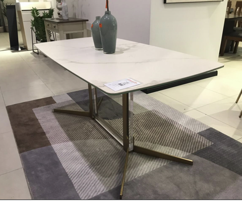 DINING TABLE LANNISTONE (BASE + TOP) PACKAGE