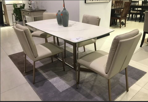 DINING TABLE LANNISTONE/ONEVIA (1 TABLE + 4 CHAIRS) PACKAGE